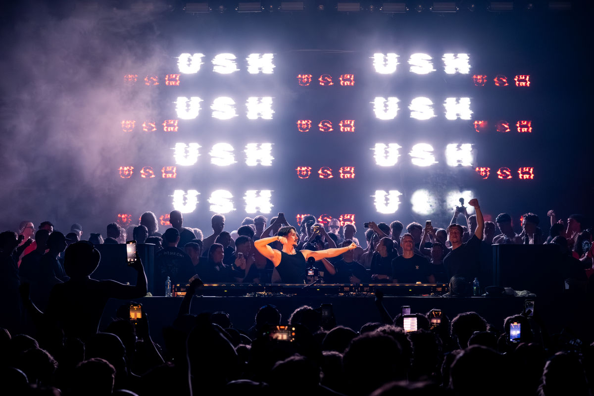 Loading... just a sec